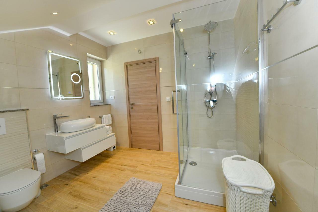Cambi Lux Apartment Otok  Buitenkant foto