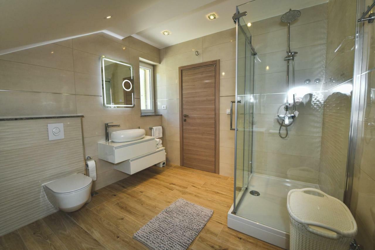 Cambi Lux Apartment Otok  Buitenkant foto
